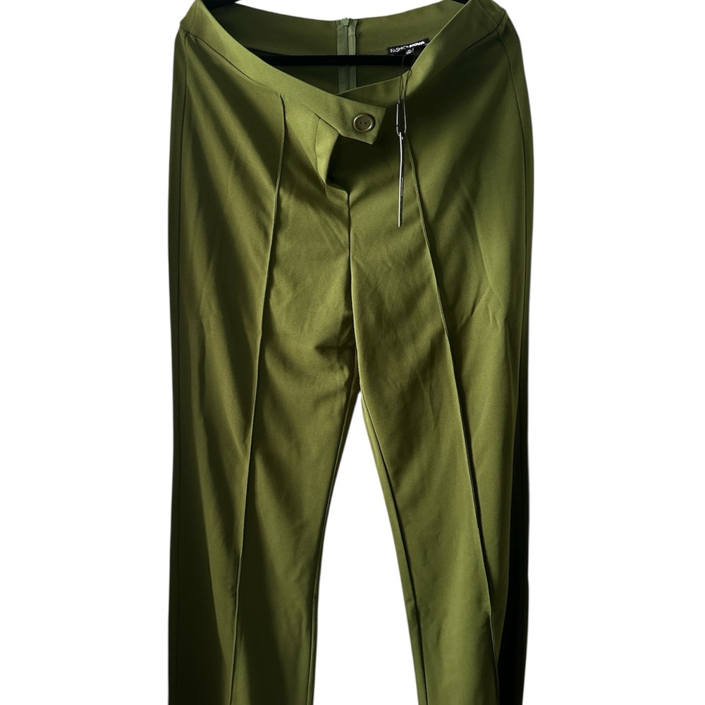 Fashion Nova Tall Women’s Green Dress Pants